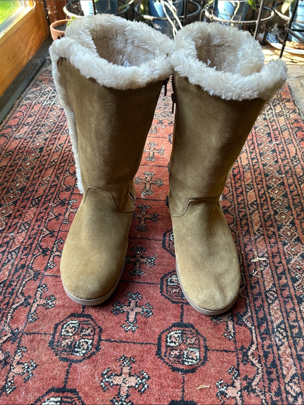 Target Women's Tan Faux-Shearling Tall Winter Boots Genuine Suede! Like New!